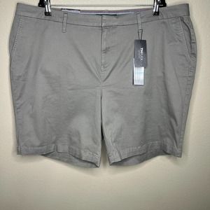 Tommy Hilfiger The Flex Plus Women's Gray High-Rise Stretch Chino Shorts 20W NWT